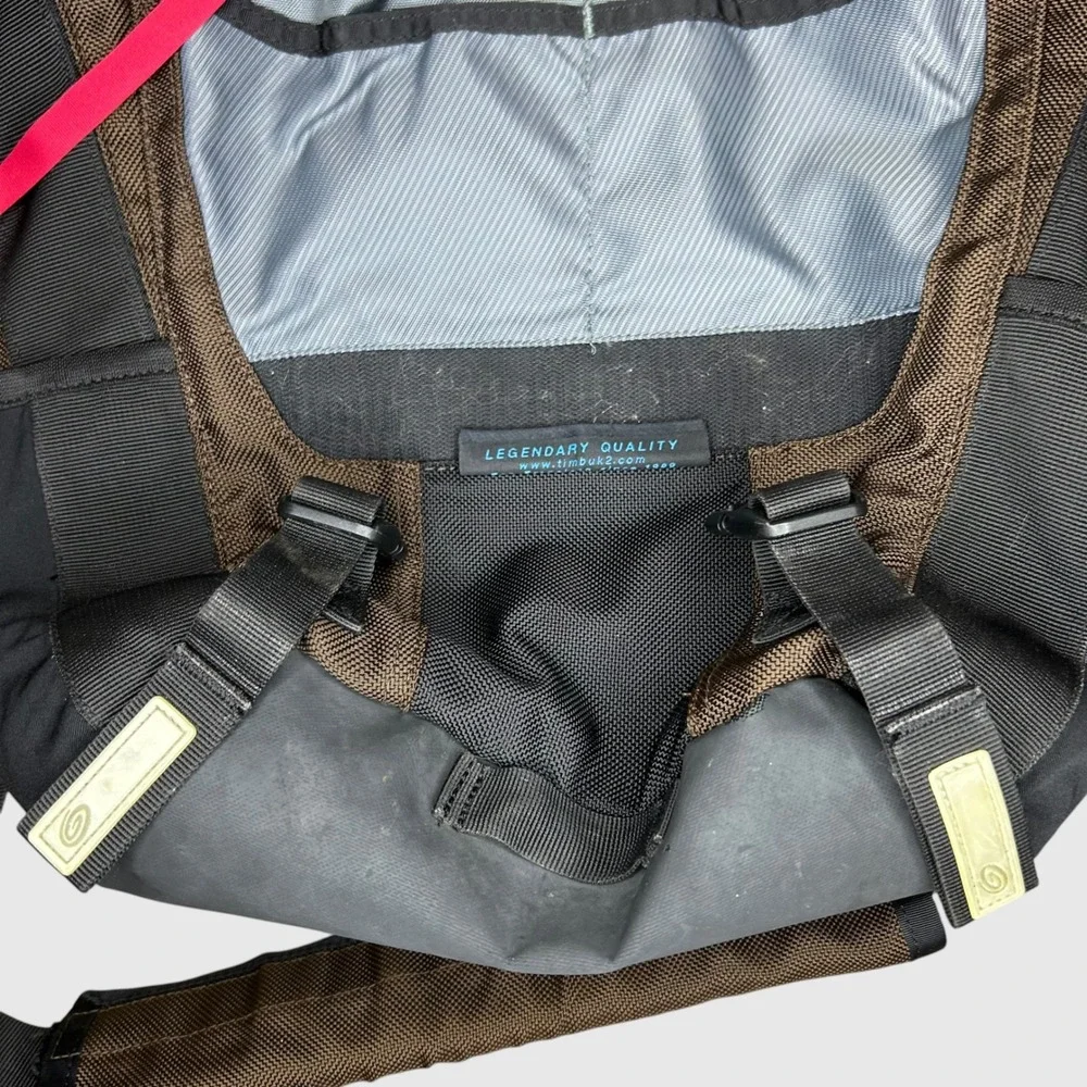Timbuk2 Gorpcore Techwear Messenger Bag Medium Ballistic Nylon Brown Black